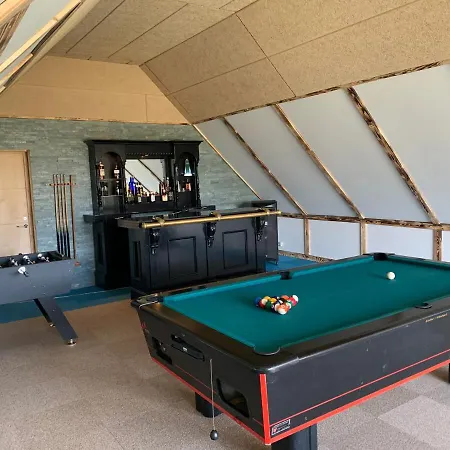 Billund-bnb Aps Биллунн